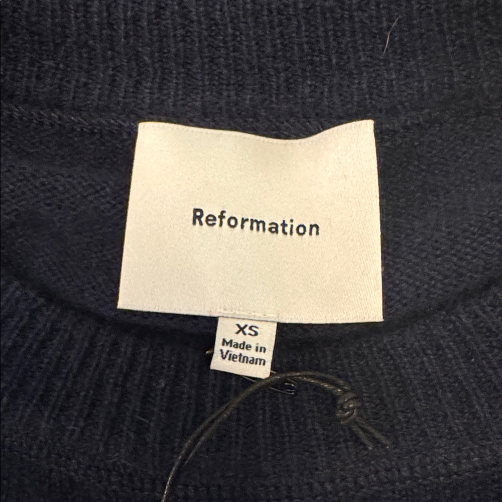 nwt reformation cashmere boyfriend sweater - Picture 11 of 11